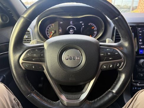 Used 2020 Jeep Grand Cherokee Limited X image 23