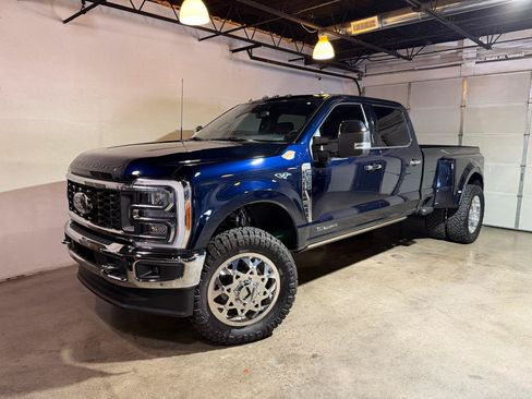 Used 2023 Ford F350 King Ranch w/ Chrome Package AWD/4WD image 1