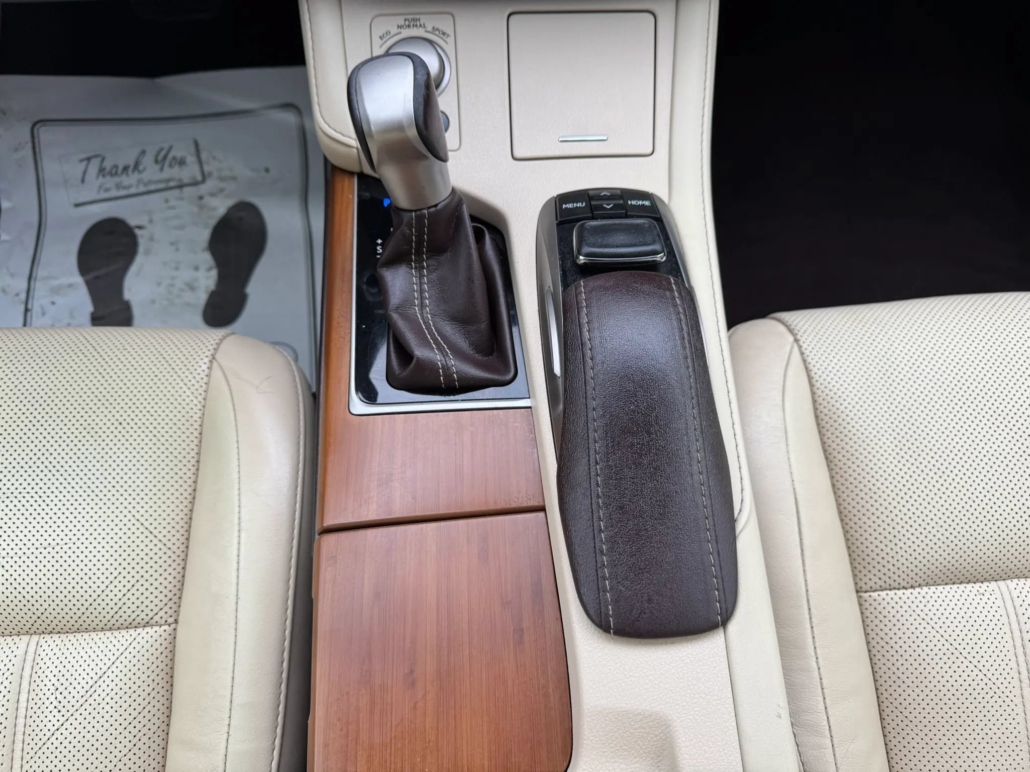 Used 2016 Lexus ES 300h FWD image 19