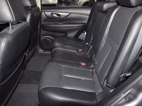 Used 2016 Nissan Rogue SL image 14