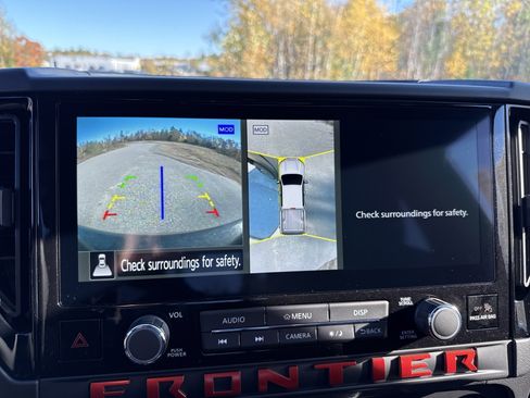 New 2026 Nissan Frontier PRO-4X w/ Pro-4x Convenience Package image 24