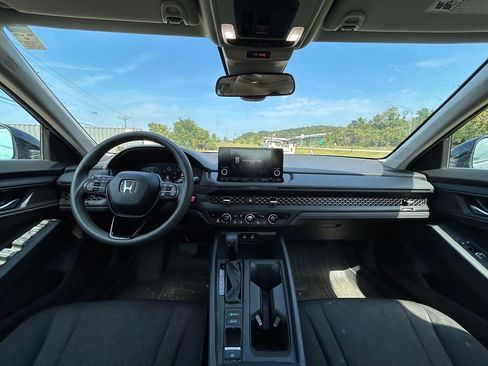 Used 2024 Honda Accord EX image 7