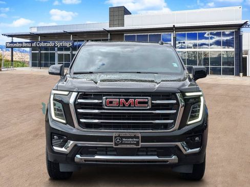 Used 2025 GMC Yukon XL Elevation AWD/4WD image 2