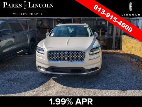 Used 2023 Lincoln Nautilus Reserve w/ Equipment Group 201A AWD/4WD image 6