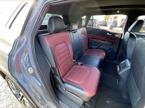 Used 2021 Volkswagen Atlas Cross Sport SEL Premium R-Line w/ Cross Sport MDO Package AWD/4WD image 26