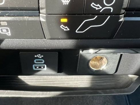 Used 2024 Ford F250 XLT w/ Snow Plow Prep Package image 30