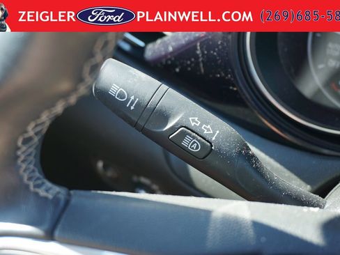 Used 2023 Buick Encore GX Essence w/ Experience Buick Package AWD/4WD image 27