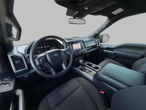 Used 2020 Ford F150 XLT w/ Equipment Group 302A Luxury AWD/4WD image 23