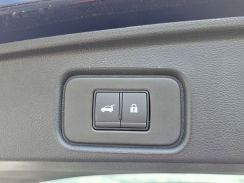 New 2026 Nissan Pathfinder SL AWD/4WD image 32