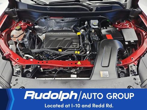 Used 2025 Chevrolet Trax LT FWD image 30