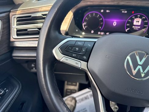 Used 2024 Volkswagen Atlas SEL Premium R-Line AWD/4WD image 42