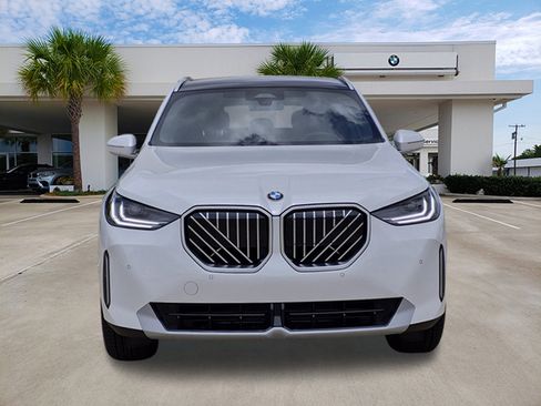 New 2026 BMW X3 xDrive30i w/ Convenience Package AWD/4WD image 2