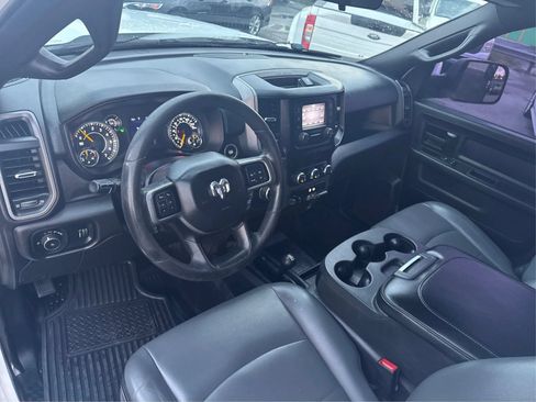 Used 2022 RAM 2500 Tradesman w/ Chrome Appearance Group AWD/4WD image 28