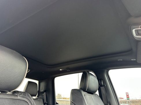 Used 2019 RAM 1500 Limited AWD/4WD image 19