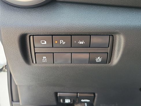 Certified 2025 Nissan Versa S w/ S Plus Package FWD image 28