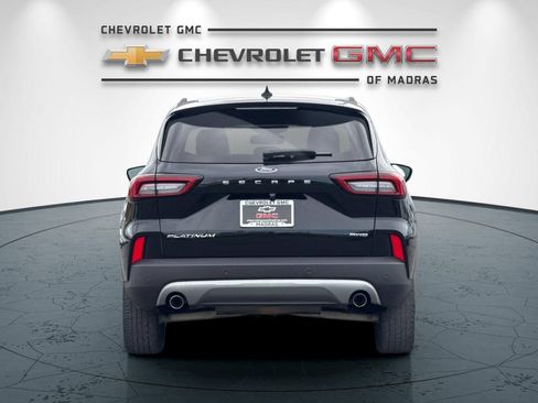 Used 2023 Ford Escape Platinum AWD/4WD image 4