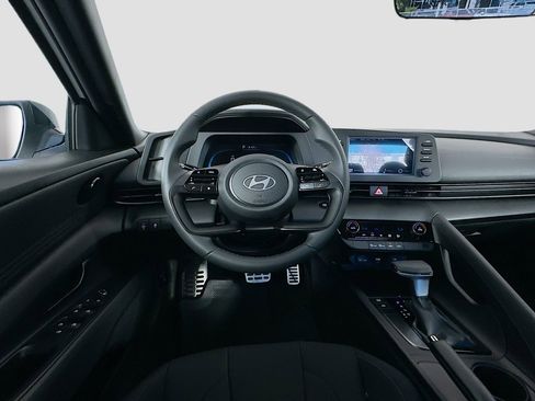 New 2026 Hyundai Elantra Sport image 17