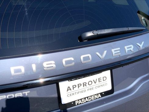 Used 2024 Land Rover Discovery Sport S image 31