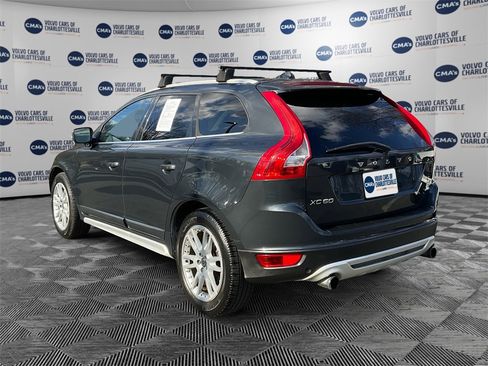 Used 2012 Volvo XC60 T6 R-Design image 3