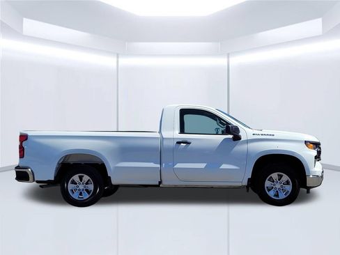 Used 2025 Chevrolet Silverado 1500 W/T RWD image 4