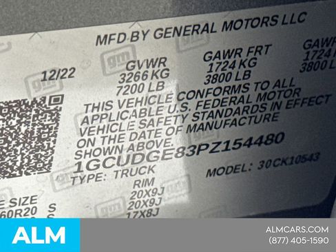 Used 2023 Chevrolet Silverado 1500 LTZ AWD/4WD image 36