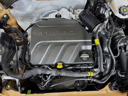 Used 2025 Buick Envista Preferred w/ Convenience I Package FWD image 29