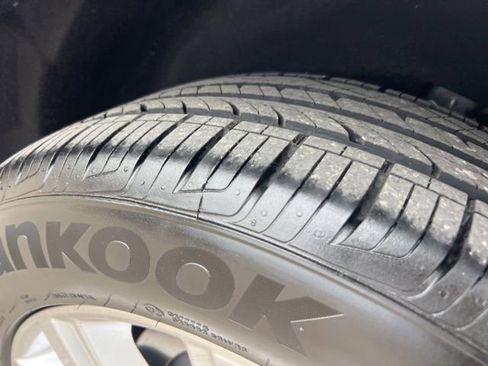 Certified 2024 Ford Edge Titanium w/ Equipment Group 301A image 29