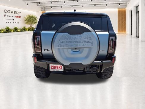 Used 2024 GMC Hummer EV 3X w/ Omega Edition AWD/4WD image 12