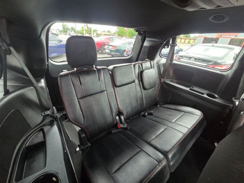 Used 2019 Dodge Grand Caravan GT image 18
