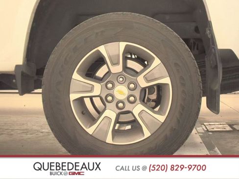 Used 2019 Chevrolet Colorado Z71 image 12