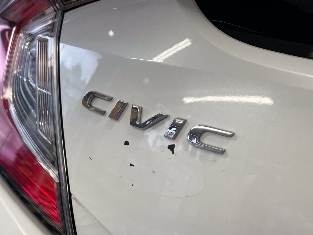 Used 2017 Honda Civic Sport image 12