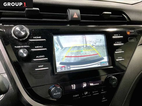 Certified 2019 Toyota Camry SE image 26