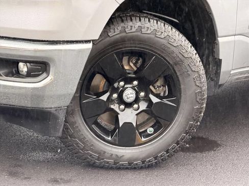 Used 2022 RAM 1500 Big Horn AWD/4WD image 30