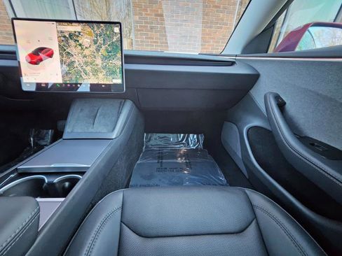 Used 2024 Tesla Model 3 Standard Range RWD image 54
