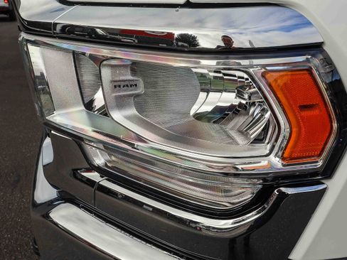 Used 2024 RAM 3500 Big Horn image 23