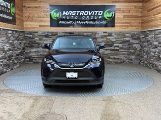 Used 2023 Toyota Venza LE AWD/4WD video 3
