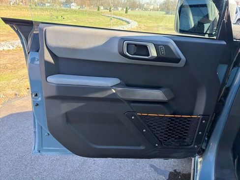 Used 2022 Ford Bronco Badlands image 17