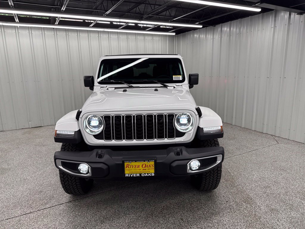 New 2026 Jeep Wrangler Unlimited Sahara AWD/4WD image 2