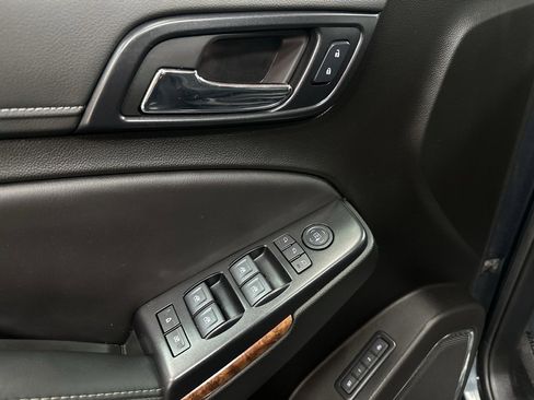 Used 2020 Chevrolet Tahoe Premier w/ 6.2L Performance Package image 20