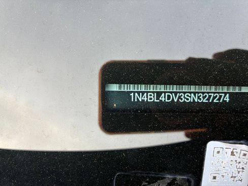 Used 2025 Nissan Altima 2.5 SV FWD image 31