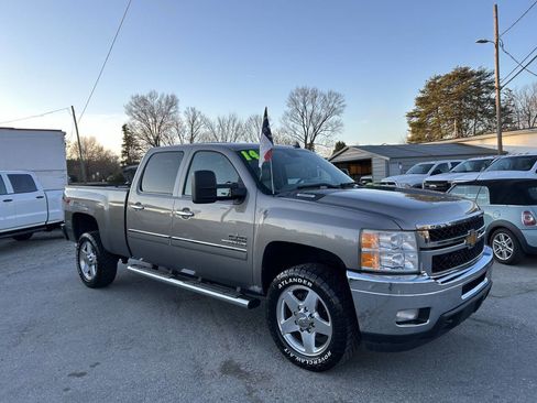 Used 2014 Chevrolet Silverado 2500 LT w/ Texas Edition image 4