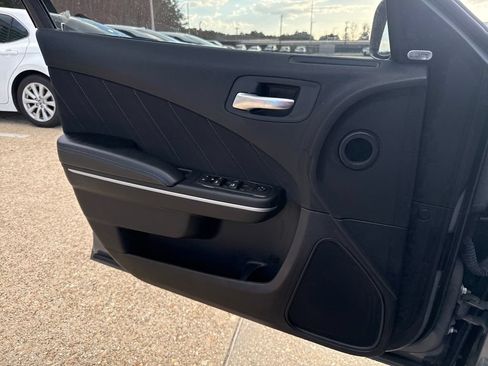 Used 2023 Dodge Charger SXT RWD image 22