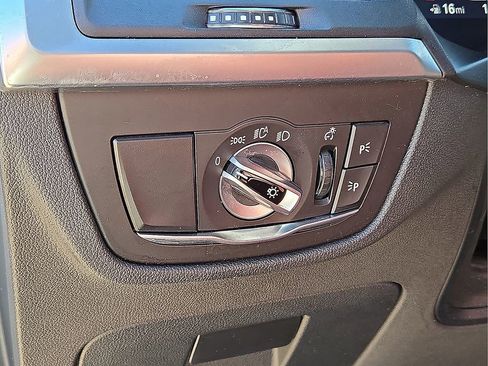 Used 2023 BMW X3 sDrive30i w/ M Sport Package image 25