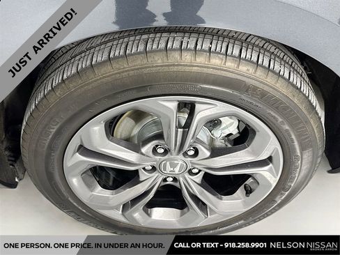 Used 2023 Honda Accord EX image 30