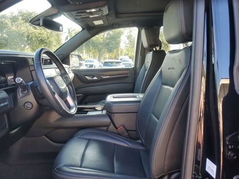 Used 2022 GMC Yukon Denali image 19
