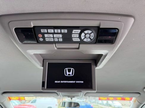 Used 2016 Honda Odyssey SE image 22