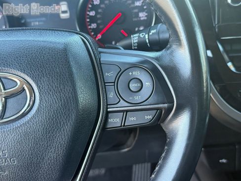 Used 2023 Toyota Camry XSE FWD image 18