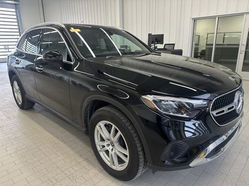 Certified 2025 Mercedes-Benz GLC 300 4MATIC image 1