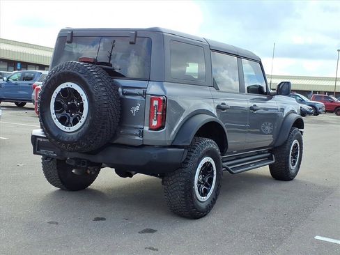 Used 2023 Ford Bronco Big Bend w/ Sasquatch Package image 5