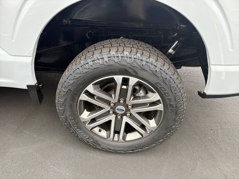 Used 2021 Ford F150 XL w/ STX Appearance Package image 12